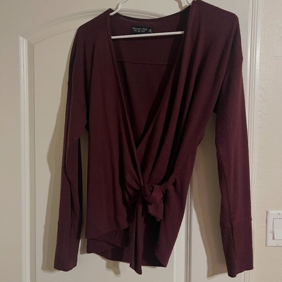Abercrombie & Fitch Wrap Sweater Soft AF Knit V Neck Top - Picture 2 of 3